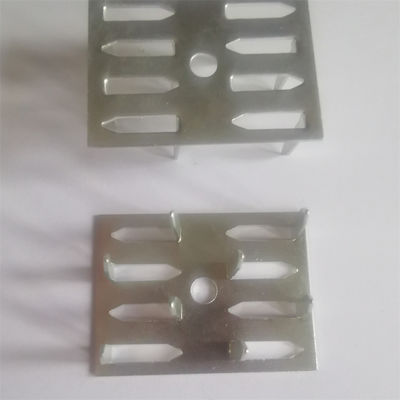38 X 54 mm Metal Impaling Clips Untuk Panel Akustik Serat Kaca