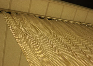 Dekorasi Aluminium Coil Logam Wire Mesh Curtain Dengan Kustom Permukaan