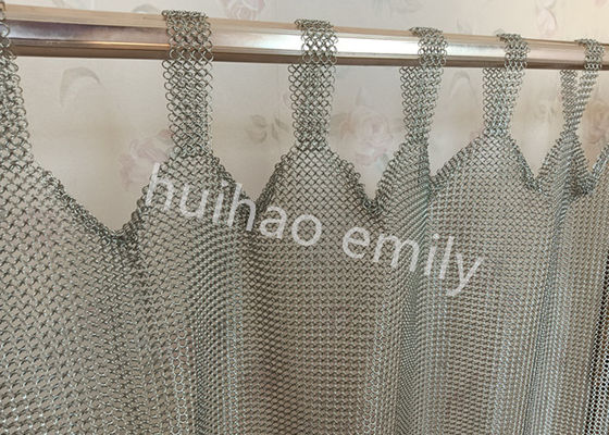0.8x7mm Welded Type Ring Mesh Curtain Untuk Dekorasi Interior