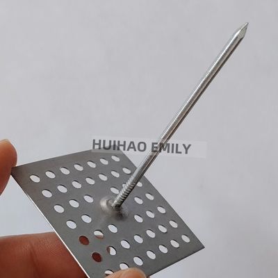 50mmx50mm Pengikat Pengisolasi Dasar Berlubang Dengan Mesin Cuci Mengunci Sendiri