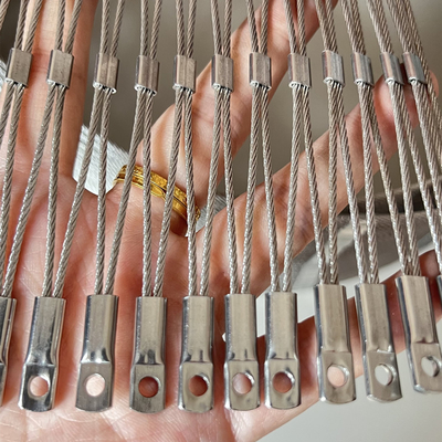 Rope Wire Mesh yang Digunakan untuk Balustrade Tangga
