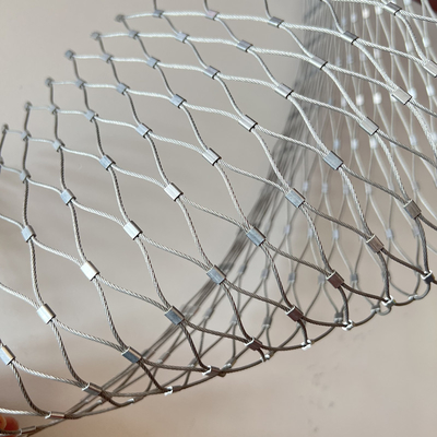 Rope Wire Mesh yang Digunakan untuk Balustrade Tangga