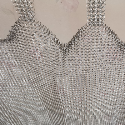 Layar Fireplace Metal Ring Mesh Dengan Warna Antik Selesai