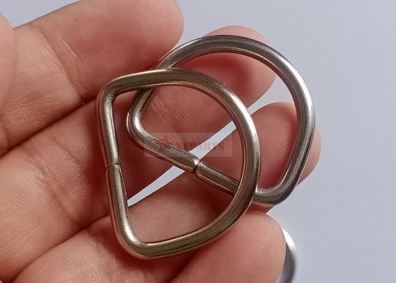 25x30mm Metal D Rings Untuk Pembuatan Selimut Isolasi Yang Dapat Dihapus