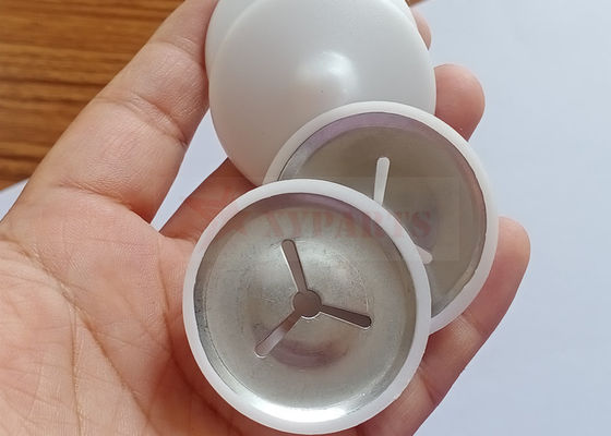 Klip isolasi yang dapat dimatikan sendiri dengan lapisan plastik digunakan untuk mengikat pin las Cd