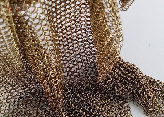 Tirai Mesh Chainmail Warna Kuningan dengan Kawat 0,53mm dan Diameter Cincin 3,81mm untuk Dekorasi Interior