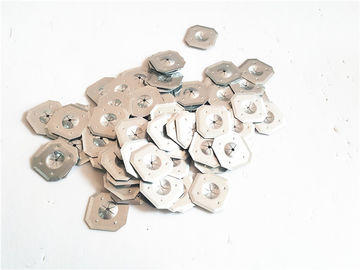 Square Metal Self Locking Washer Dengan Beveled Edges 64x64mm Untuk Pin Isolasi