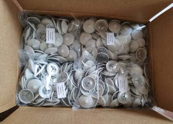 Plastik Cover Isolasi Dome Cap Clips dengan Self-Locking Washer